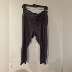 5/$25!! Quince Charcoal Leggings